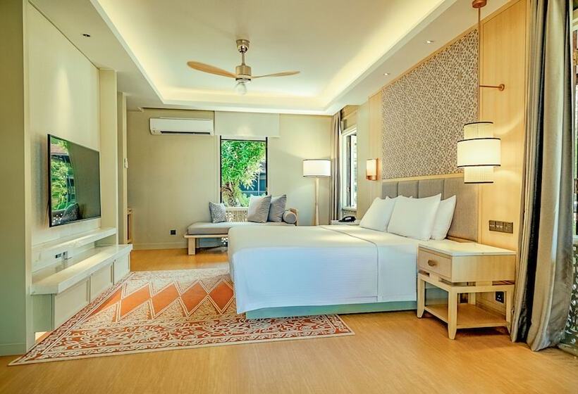 Полулюкс, Pelangi Beach Resort & Spa, Langkawi