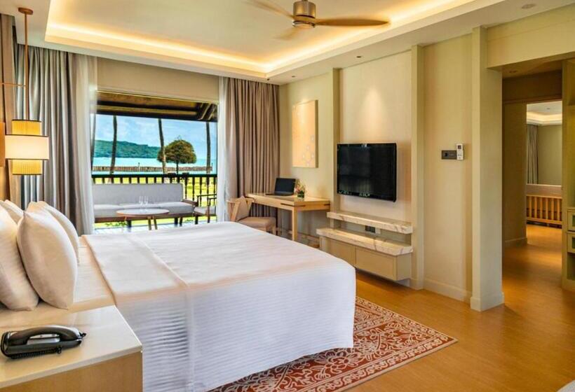 Люкс, Pelangi Beach Resort & Spa, Langkawi