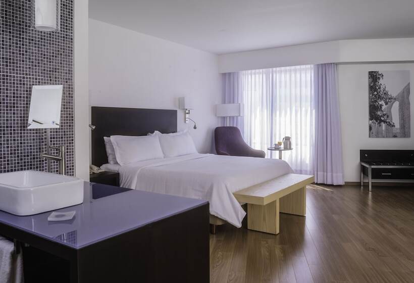 سوییت جونیور, Fiesta Inn Queretaro