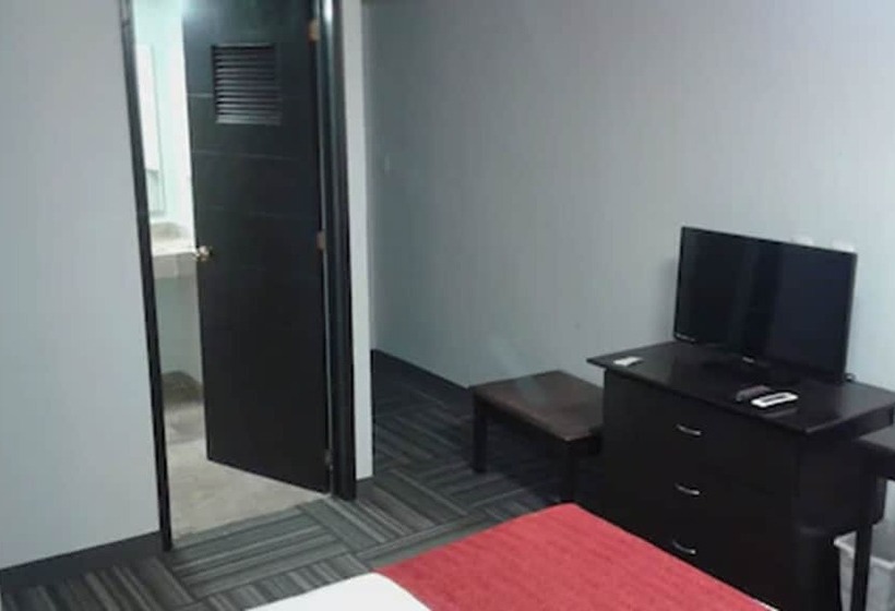 اتاق استاندارد با تخت دوبل, Ramada Plaza By Wyndham Leon