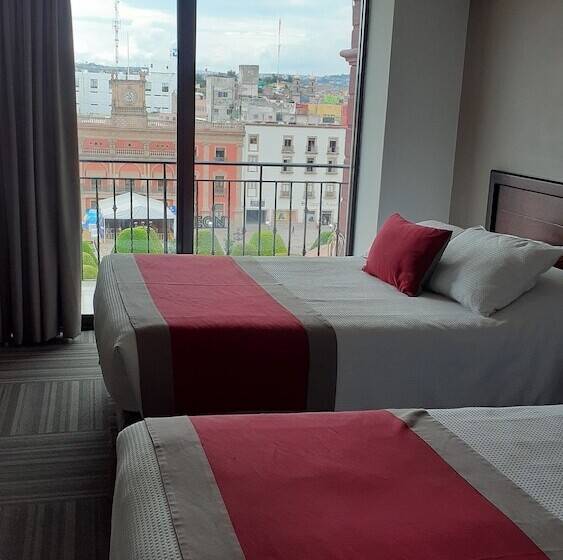 سوییت جونیور, Ramada Plaza By Wyndham Leon