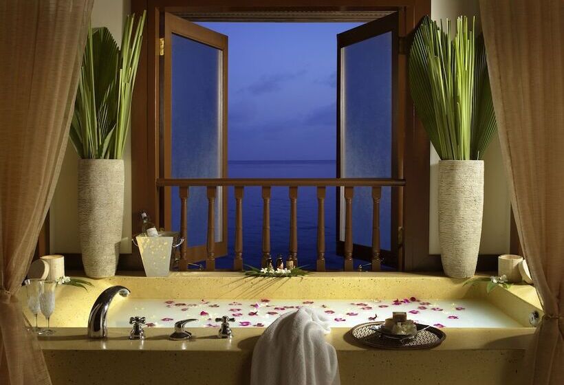 ویلای 1 خوابه, Pangkor Laut Resort