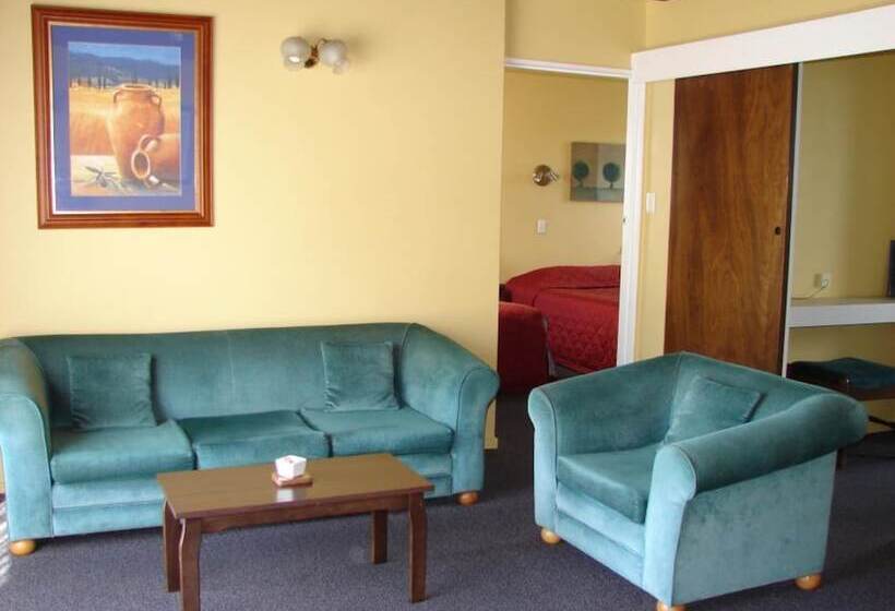 2침실 패밀리 아파트, 193 Aorangi Manor Motel