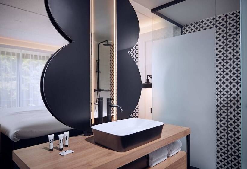Номер Deluxe, Gr8 Hotel Amsterdam Riverside