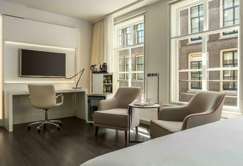 اتاق اکونومی, NH Collection Amsterdam Barbizon Palace