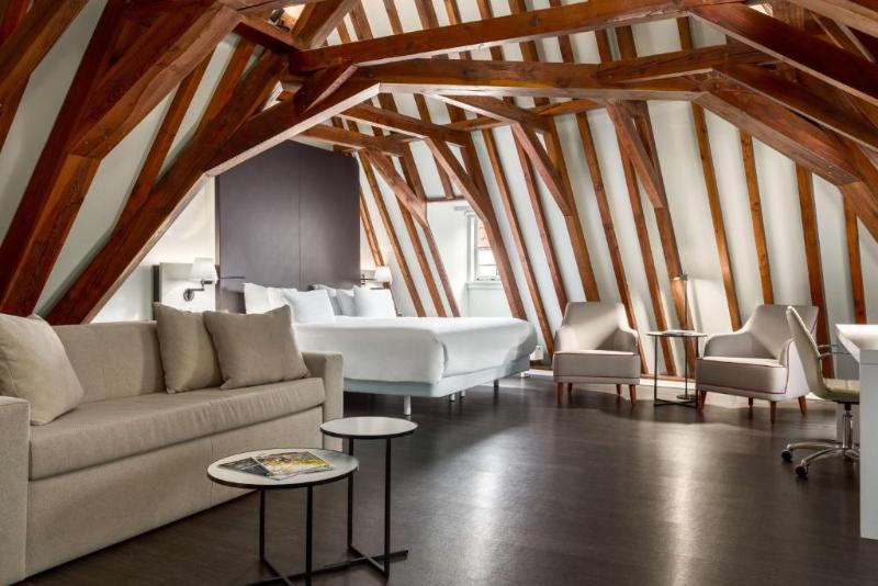 سوییت جونیور, NH Collection Amsterdam Barbizon Palace