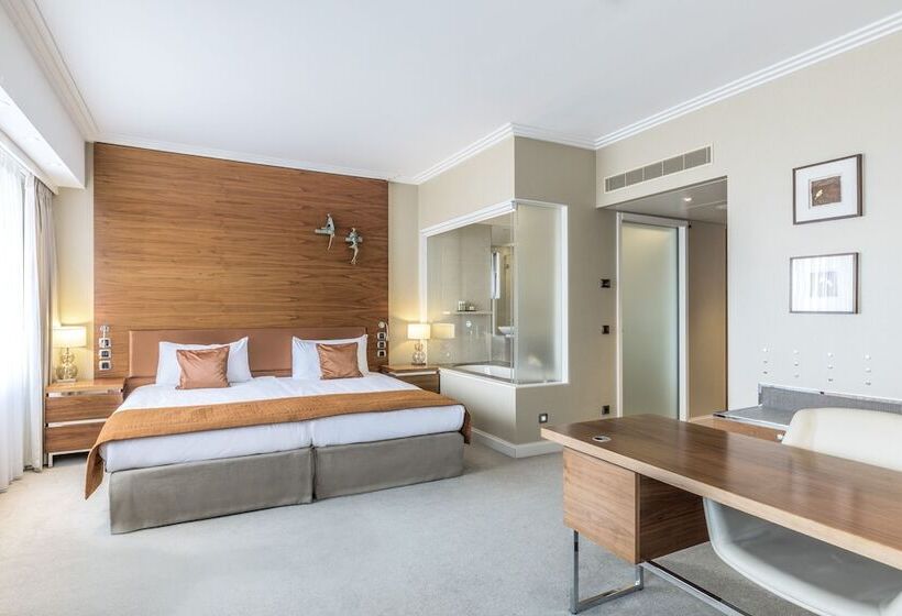 Superior Junior Suite, Okura Amsterdam – The Leading Hotels Of The World
