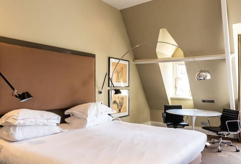 سوییت جونیور, Roemer Amsterdam