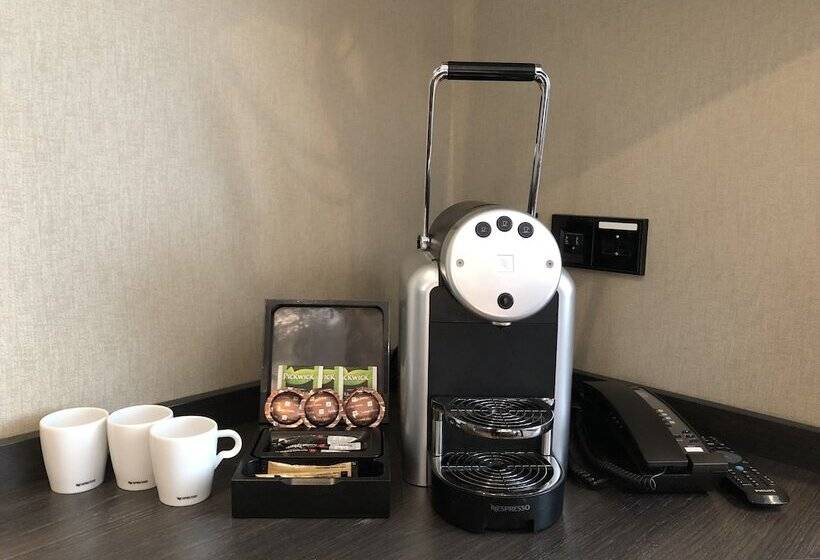 اتاق استاندارد سه نفره, Xo Hotels Infinity
