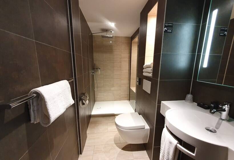 اتاق استاندارد چهار تخته, Xo Hotels Infinity