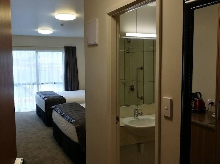 Номер Deluxe Кровать Кинг, The Victoria Hotel Dunedin