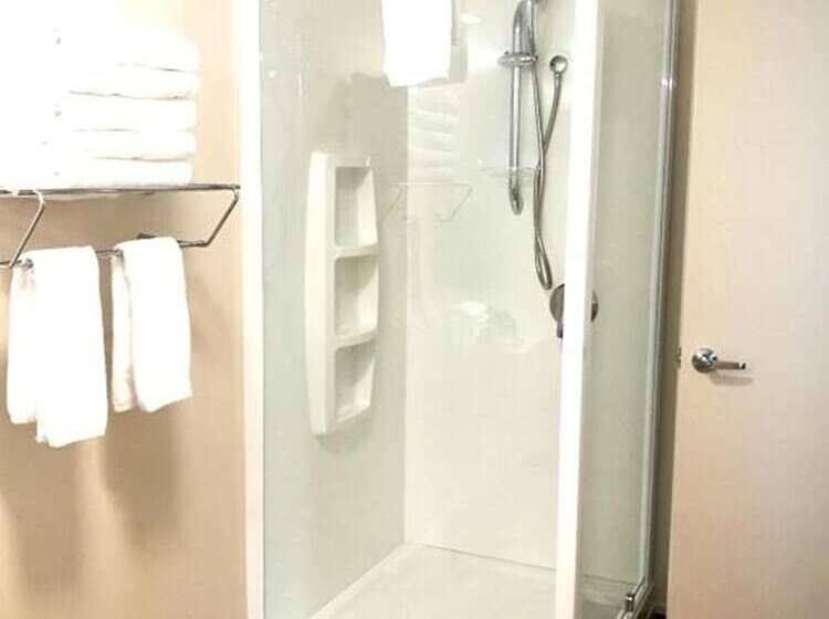 Suite 2 Quartos, The Victoria Hotel Dunedin