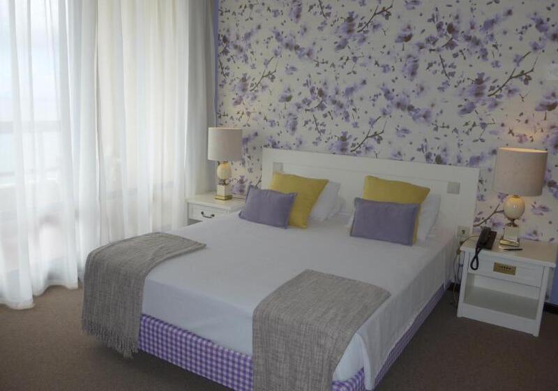 اتاق استاندارد با چشم‌انداز دریا, Pestana Bahia Praia Nature & Beach Resort