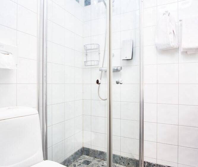 Номер Стандарт, Clarion Collection Hotel Temperance