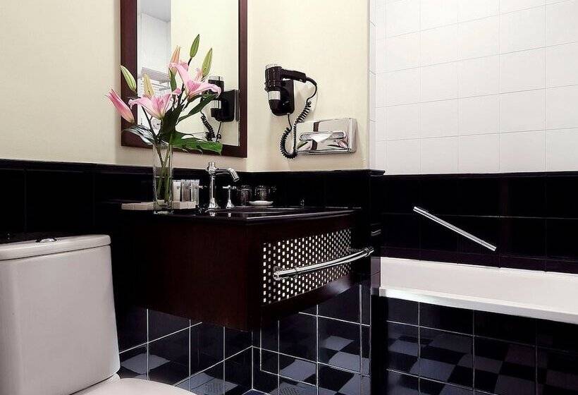 اتاق لوکس با بالکن, Copthorne King S Hotel Singapore