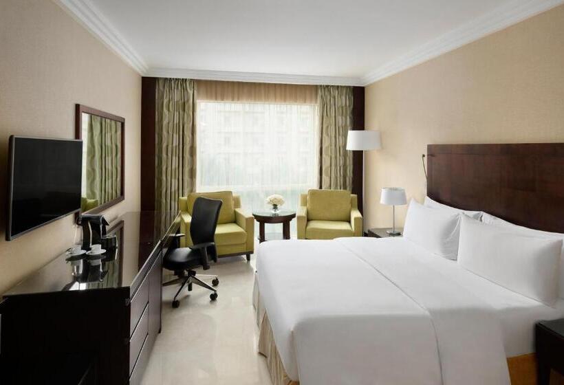 Люкс Адаптированный для Инвалидов, Crowne Plaza Jeddah, An Ihg