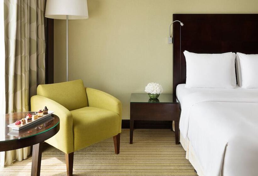 Номер Стандарт, Crowne Plaza Jeddah, An Ihg