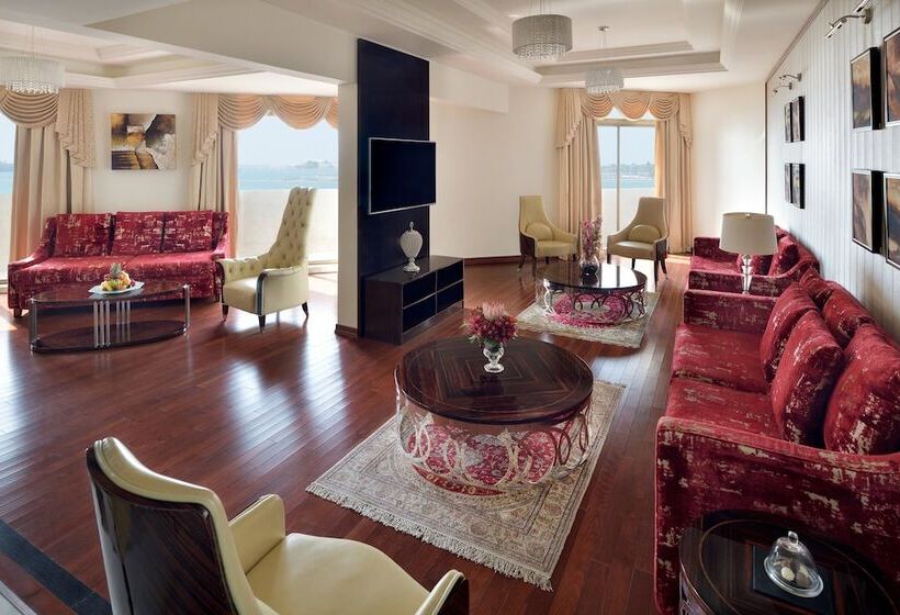 Королевский Люкс, Intercontinental Jeddah, An Ihg