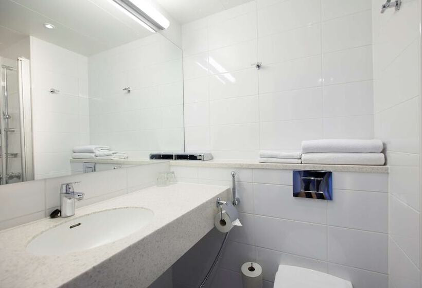 Quarto Familiar, Scandic Kuopio