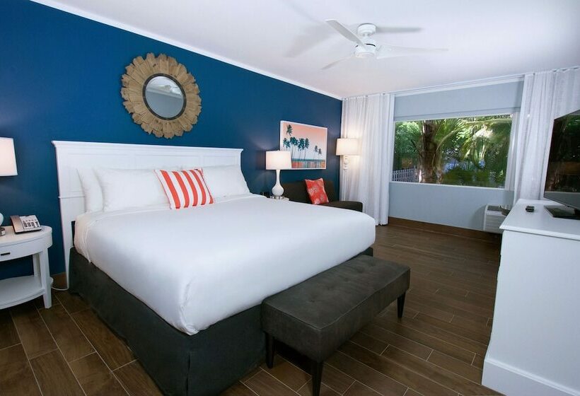 Standard Room Double Bed City View, Banana Bay Resort & Marina