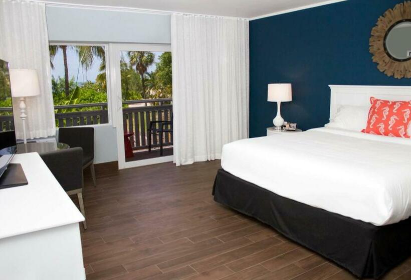 اتاق استاندارد با تخت بزرگ, Banana Bay Resort & Marina