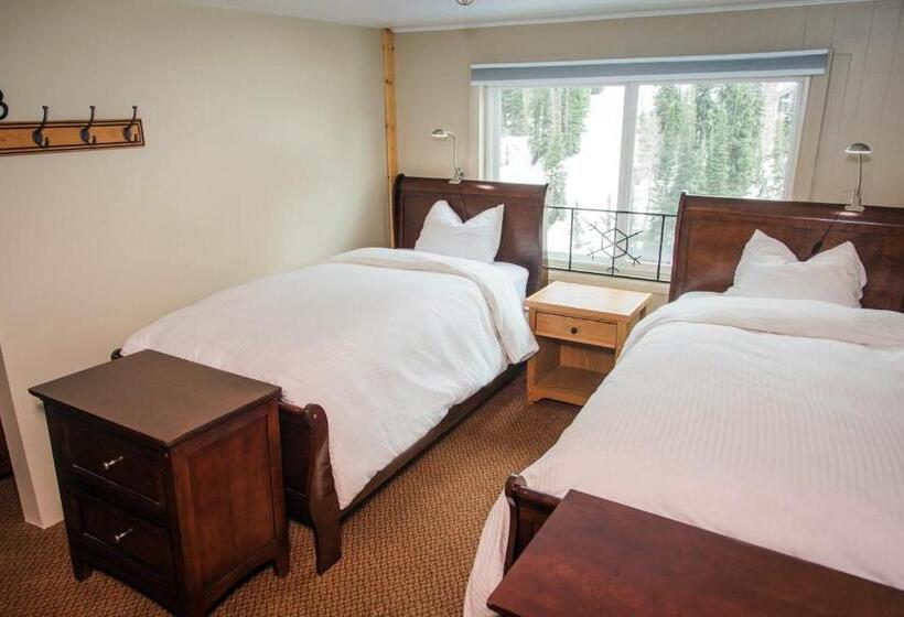 تختخواب در اتاق مشترک, Alta Peruvian Lodge