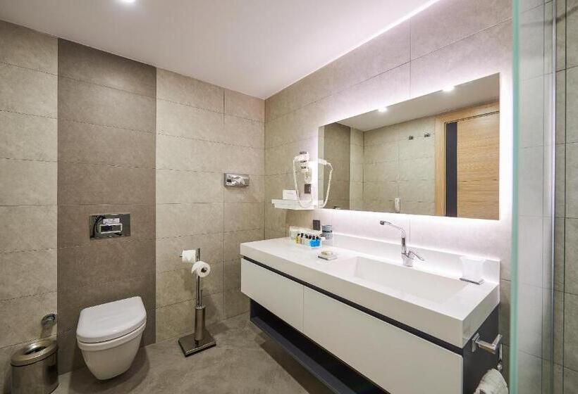 سوئیت با چشم‌انداز, Altin Yunus Hotel & Spa çeşme