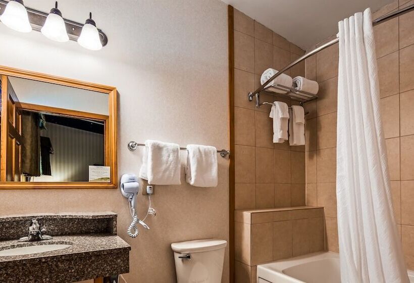 Люкс с гидромассажем, Best Western Adirondack Inn