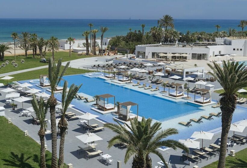 اتاق استاندارد برای معلولان, Jaz Tour Khalef