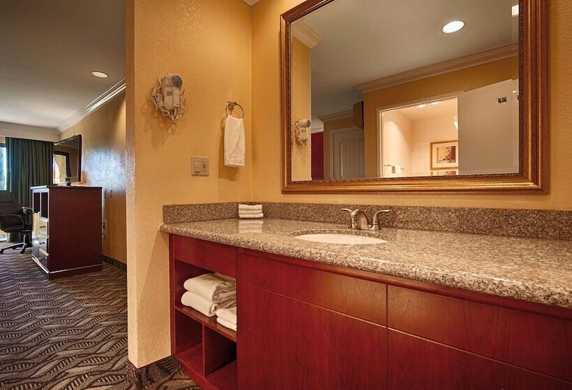 Люкс с Балконом, Best Western Moreno Hotel & Suites