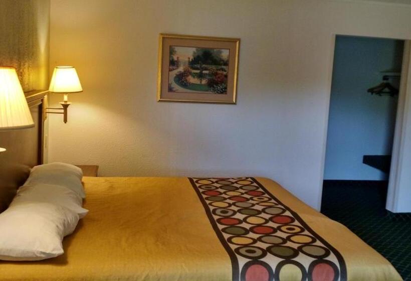 Стандартный Номер Кровать Кинг, Sprucewood Inn