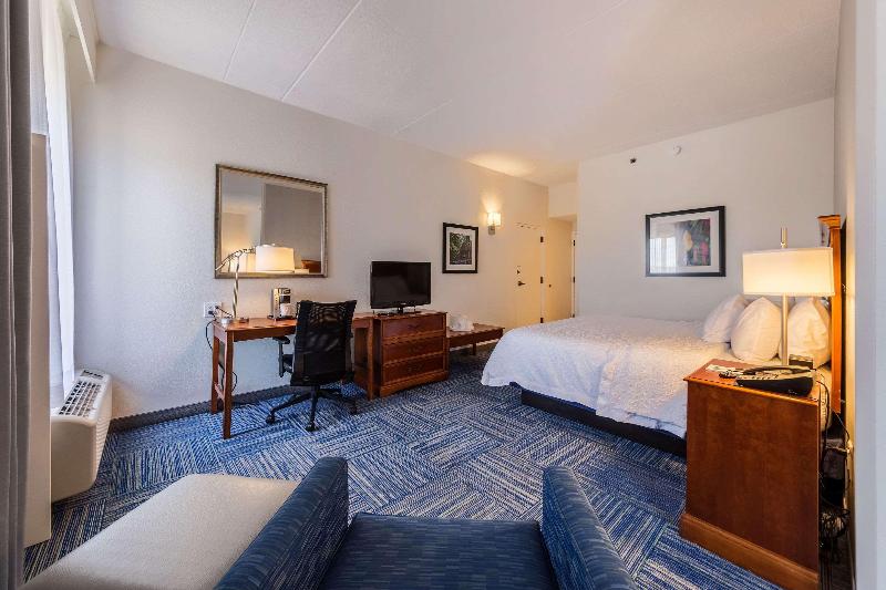 اتاق استاندارد با تخت بزرگ, Allentown Park Hotel, Ascend Hotel Collection