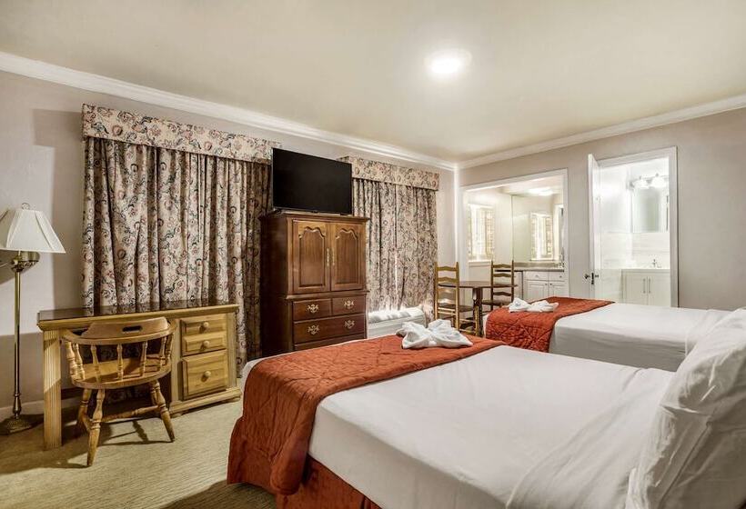 Номер Стандарт 2 Двуспальные Кровати, Americas Best Value Inn Historic Clewiston Inn