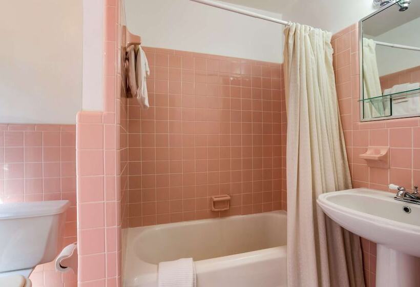 Апартаменты 1 Спальня, Americas Best Value Inn Historic Clewiston Inn