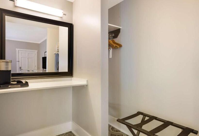스탠다드 룸 킹사이즈 침대, Best Western Sea Island Inn