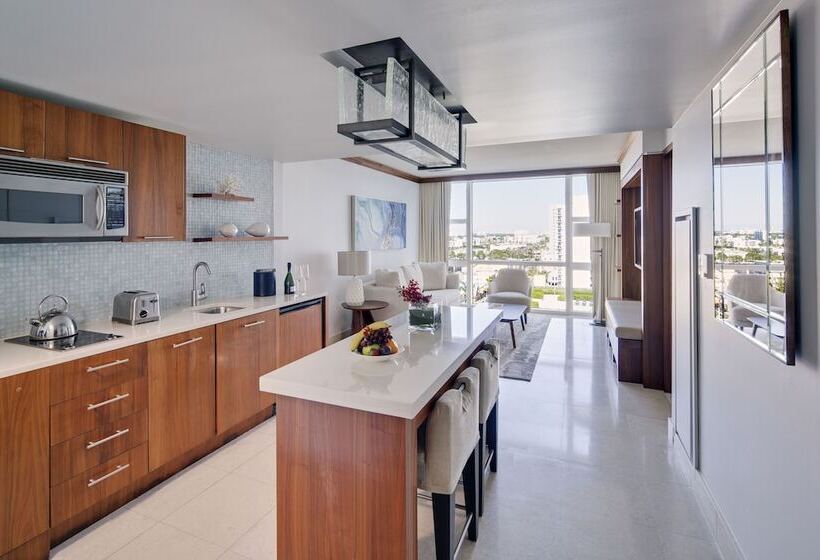 带1个卧室的豪华公寓, Carillon Miami Wellness Resort