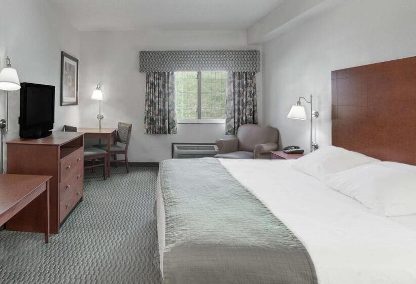 Люкс Повышенной Комфортности, Days Inn By Wyndham Carroll