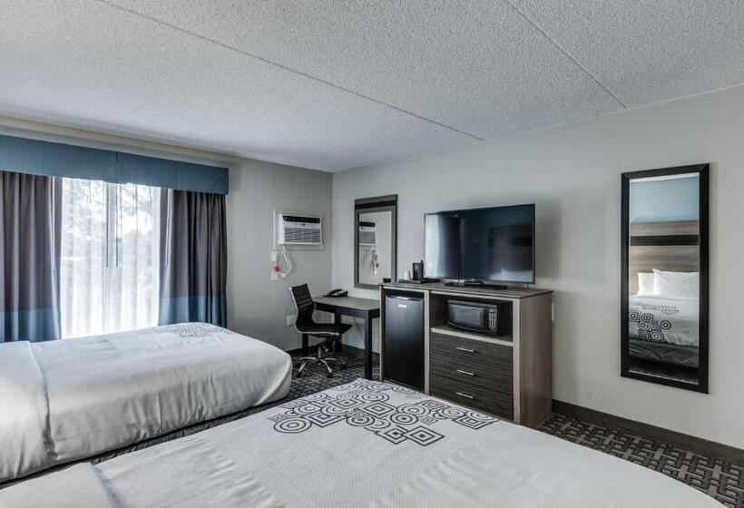 اتاق استاندارد, Days Inn & Suites By Wyndham Spokane