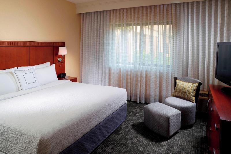 Стандартный Номер Кровать Кинг, Courtyard By Marriott Atlanta Duluth/ Gwinnett Place