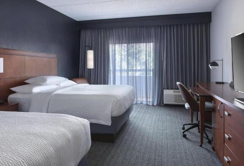 Номер Стандарт 2 Двуспальные Кровати, Courtyard By Marriott Norwalk