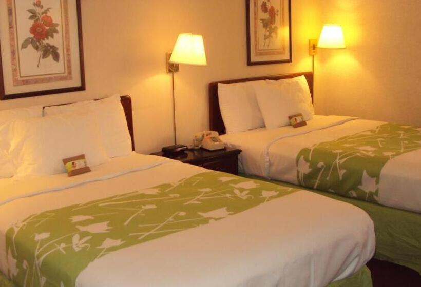 Номер Deluxe, Extended Stay Warrenton Inn