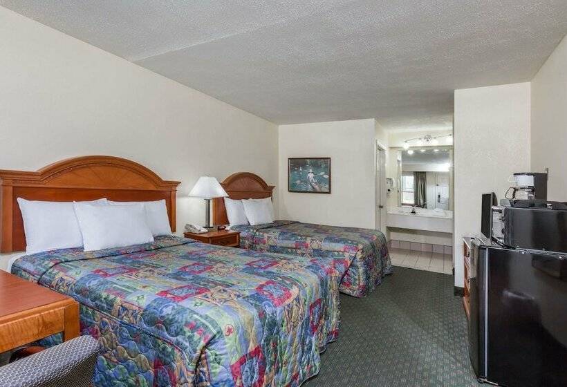 Номер Стандарт, Days Inn By Wyndham Petersburg/south Fort Lee