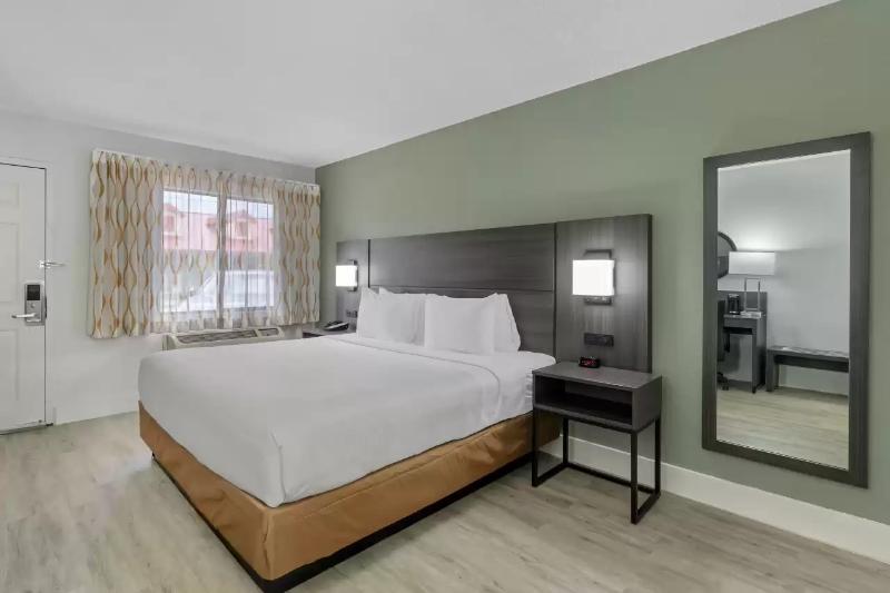 장애인을 위한 스위트, Quality Inn & Suites Orlando East   Ucf Area