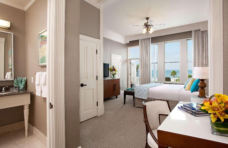 Стандартный Номер Кровать Кинг, Del Coronado, Curio Collection By Hilton