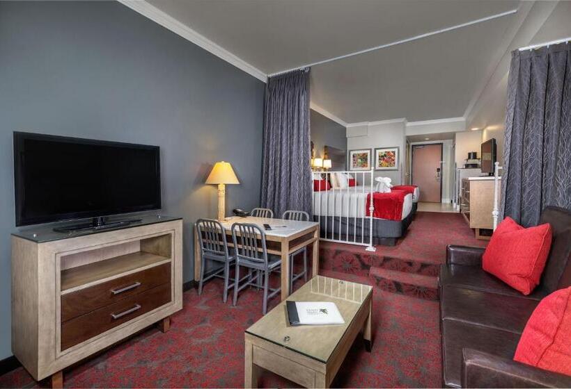 Deluxe Suite, Desert Palms Hotel & Suites Anaheim Resort