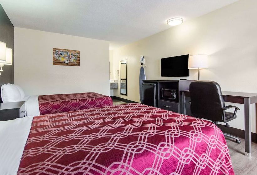 Номер Стандарт 2 Двуспальные Кровати, Econo Lodge Near Motor Speedway