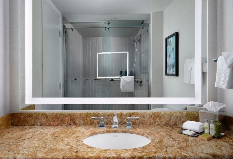 Chambre Premium, Fera Anaheim, A Doubletree By Hilton