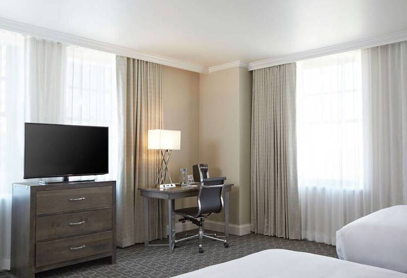 스탠다드 룸 더블 침대 2개, Redmont Hotel Birmingham, Curio Collection By Hilton