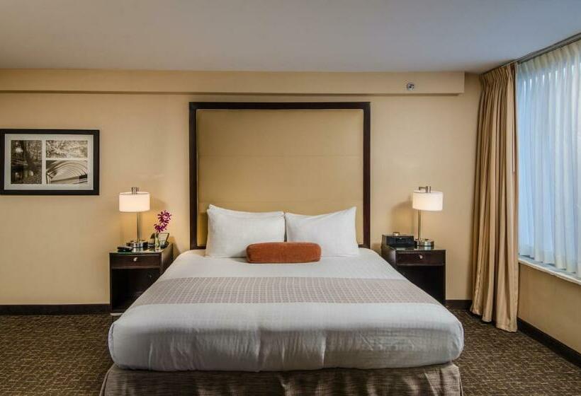 اتاق اجرایی با تخت بزرگ, Beacon Hotel & Corporate Quarters