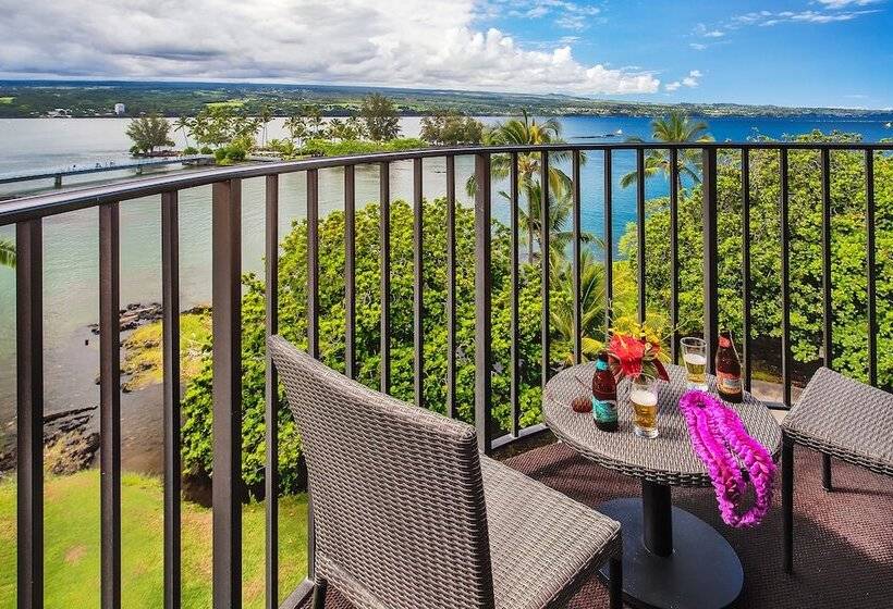 سوییت جونیور, Castle Hilo Hawaiian